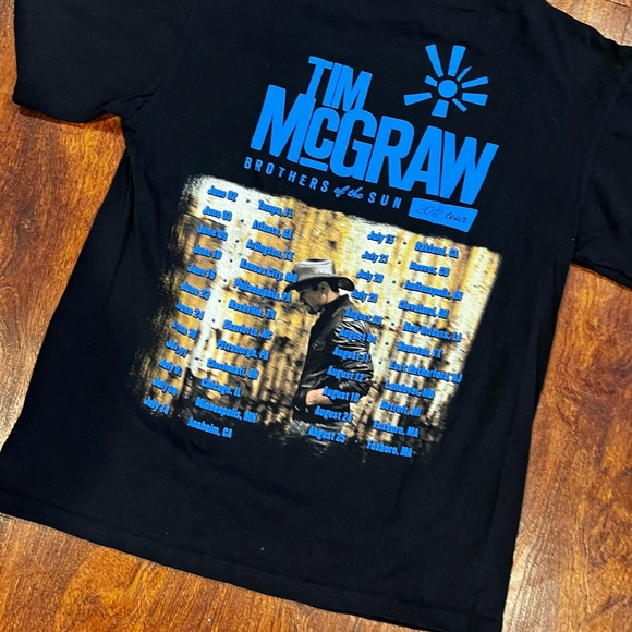 Tim McGraw concert t-shirt 2012 Brother of the Sun Tour size medium - Picture 5 of 7